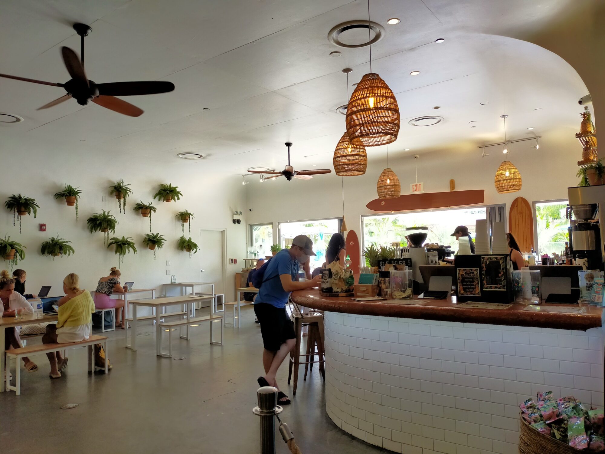 Hawaiian Aloma Cafe-3