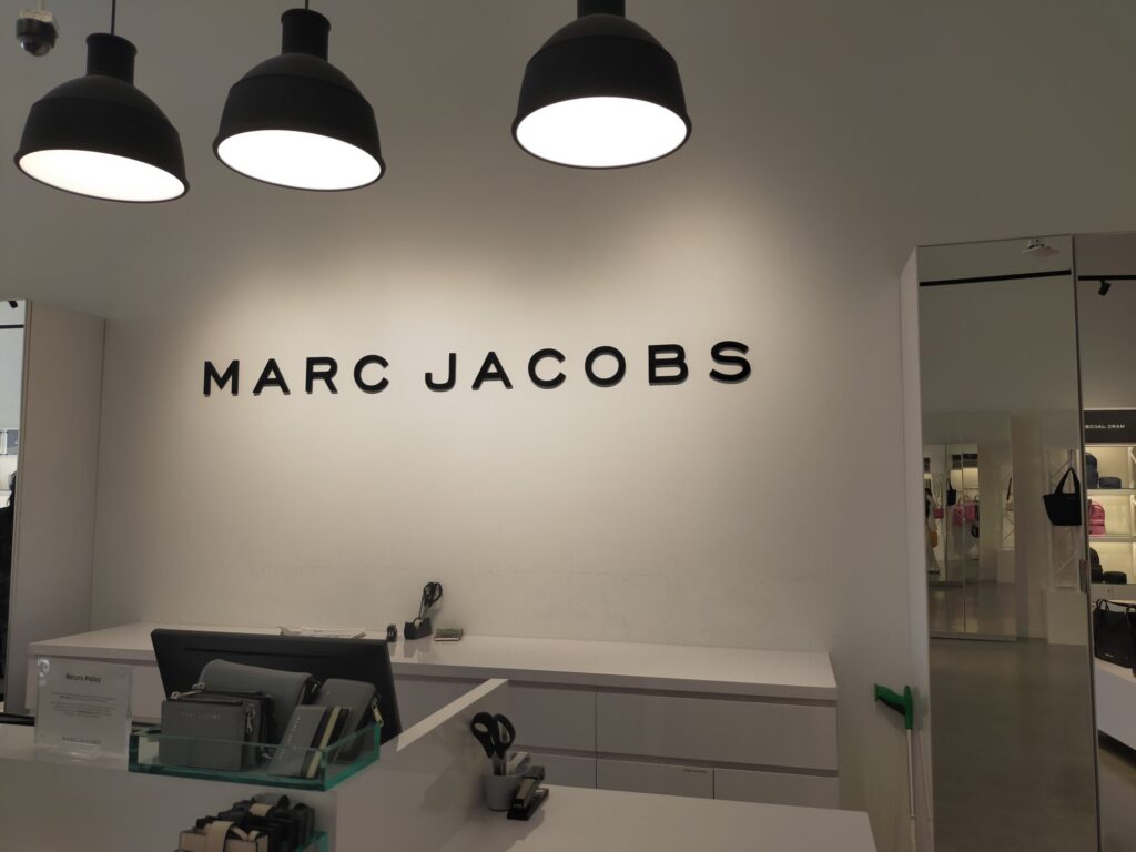 MARC-JACOBS-15