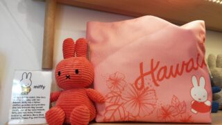 日本未発売★ミッフィー×Kira／トートバッグ／ Amazon.co.jp: ハワイ限定 ミッフィー トートバッグ キラ