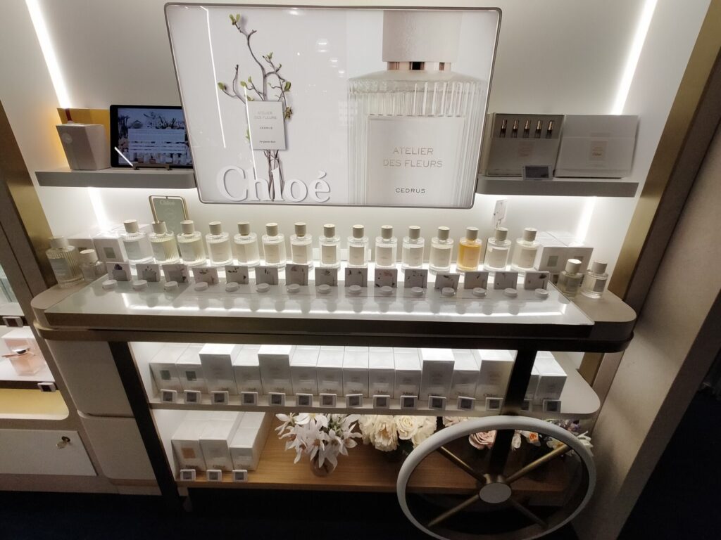 2024DFS-WAIKIKI-fragrance-19