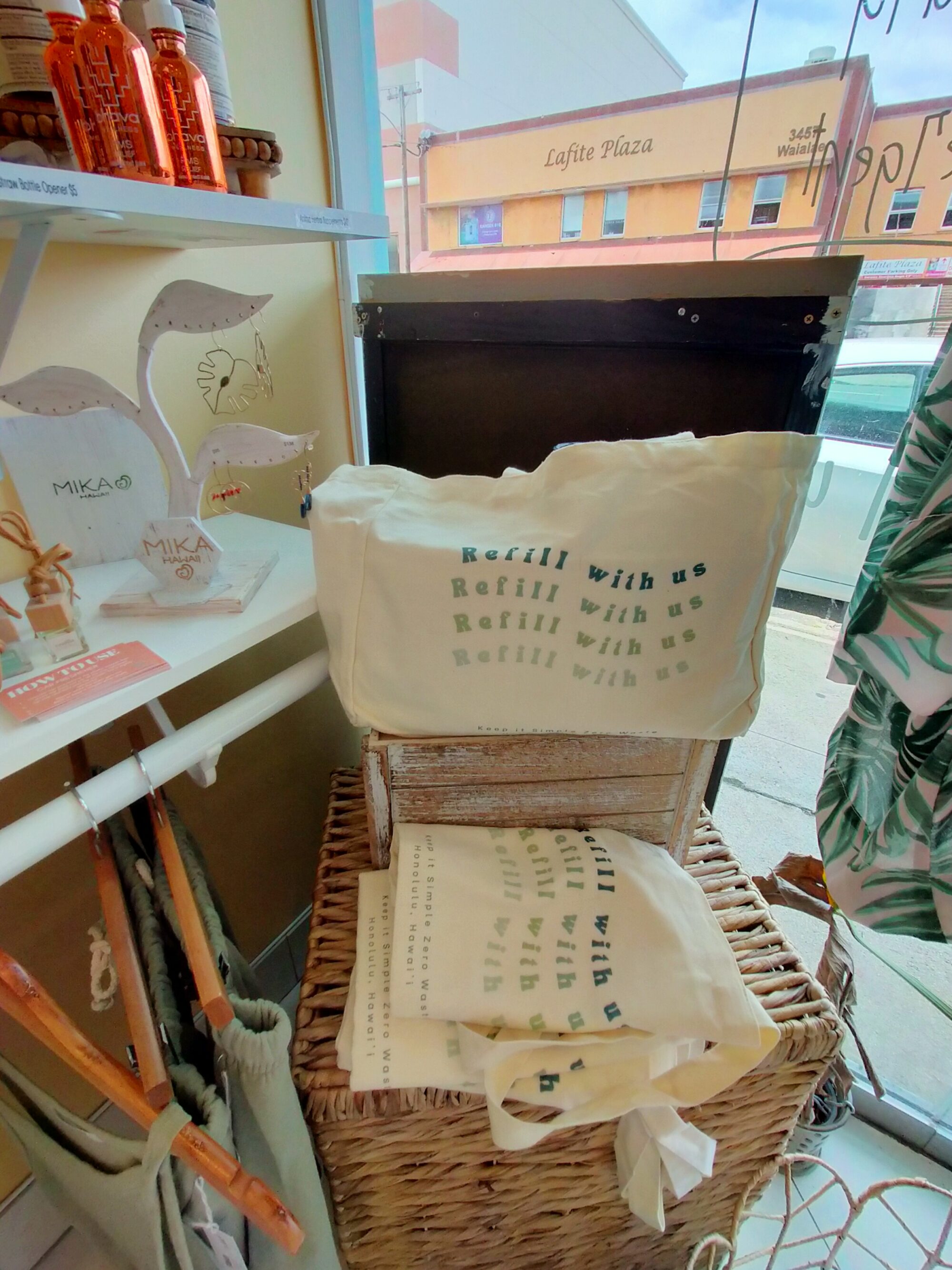 Keepitsimple-kaimuki-1